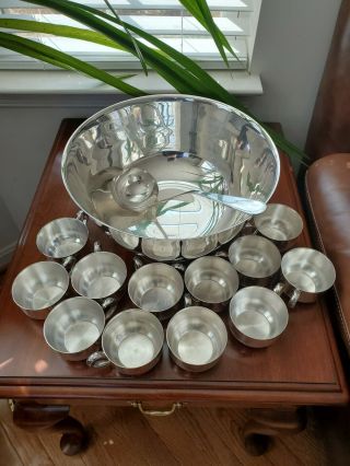 Vintage Oneida Silverplate Punch Bowl 12 Cups Heavy Victor 