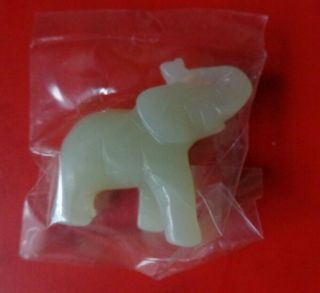 CHINESE GREEN JADE CARVED ELEPHANT SMALL FIGUERINE (IN PRESENTATION CASE) 2