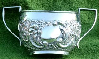 Victorian Solid Silver Sugar Bowl By Walker & Hall - Sheffield 1901 - 3.  77 Ozt