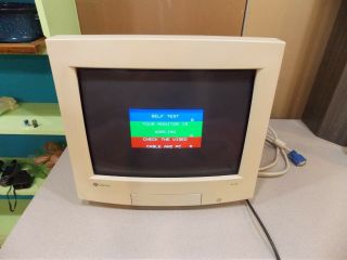 Vintage Gateway Ev700 Crt Color Video Computer Monitor Gaming