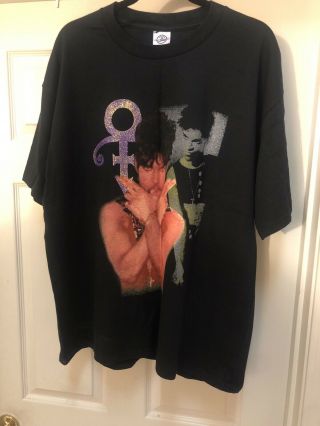 Vintage Prince Musicology Tour T - Shirt Black Xl 48x29,  Sleeve 8.  5