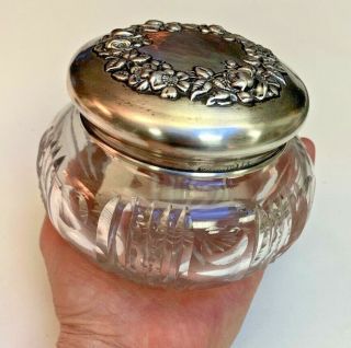 Art Nouveau Antique Sterling Silver (42 G) Repousse Brilliant Powder Vanity Jar