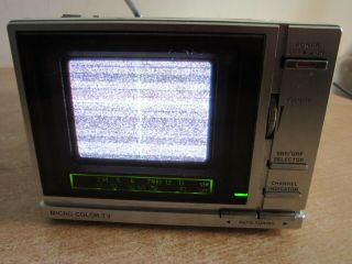 Vintage 1982 Panasonic CT - 3311 micro color TV television 2