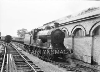35mm Irish Railway Negative Ex Gnr (i) No 170 Errigal At Warrenpoint 13th June 19