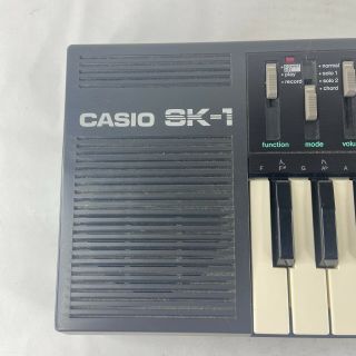 Casio Vintage 1980s SK - 1 32 Key Sampling Synthesizer Keyboard Parts 3