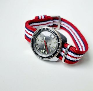 Rare Vintage Yema Sous Marine French Skin Air Diver Automatic Watch W Nato Strap
