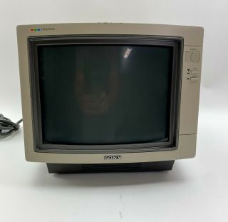 Sony 13 " Trinitron Pvm - 1390 Vintage Color Monitor