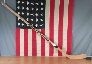 Vintage Northland Wood Ice Hockey Stick Scoop Hof Phil Esposito Model Right Nos