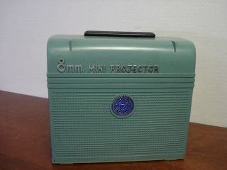 Vtg 8mm Film Mini Movie Projector Child 