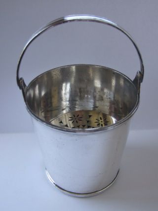 A Vintage Elkington Plate Ice Bucket With Drainer