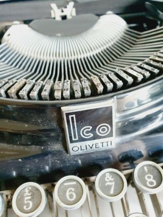 Vintage 1940s era Olivetti Ico Typewriter / Olivetti Ico Needs attention 3