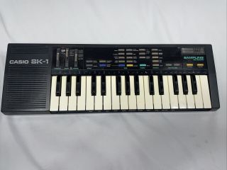 Casio Sk - 1 32 Key Sampling/looping Keyboard Vintage - 1985;