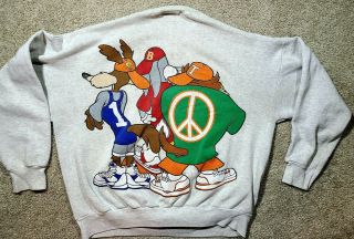 Vintage Looney Tunes Cross Colours Basketball Sweatshirt 2