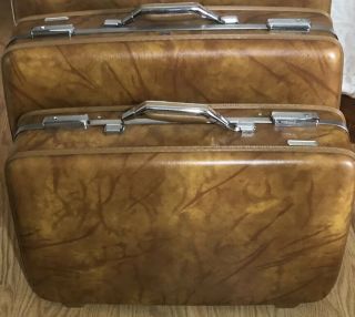 Vintage - Set Of Two American Tourister Suitcases Brown Hard Case