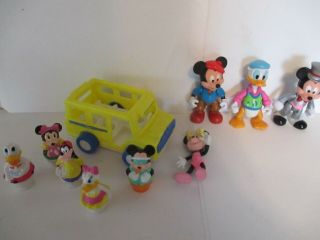 Arco Disney Mickey Mouse Donald Duck Bus & Arco 4 1/2 " Figures