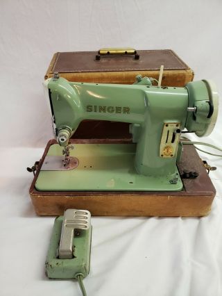 Vintage Singer Sewing Machine W/ Case Green Model 185j And