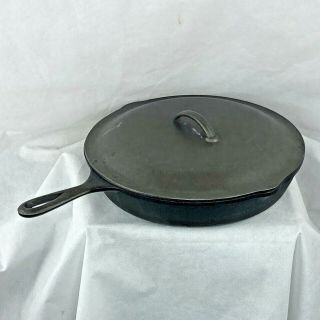 Lodge Vintage Cast Iron Frying Pan With Lid 10 2 Pour Heat Ring Skillet