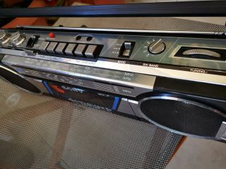 Sony CFS - 900S (4 sw bands) Vintage boombox in - shippin 3