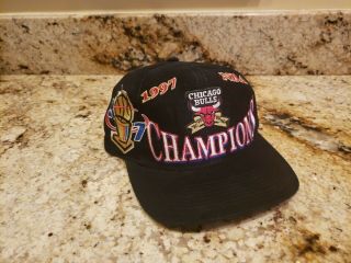 Vintage 1997 Chicago Bulls Championship Black Snapback Hat Cap Nba Champions