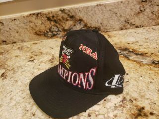 VIntage 1997 Chicago Bulls Championship Black Snapback Hat Cap NBA Champions 2