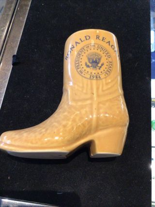 Vintage Ronald Reagan 1984 Presidential Potus Seal Ceramic Cowboy Boot Vase Gop