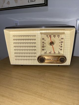 Vintage Stewart Warner 9151c Fm Am Tube Radio White Brown Bakelite Case