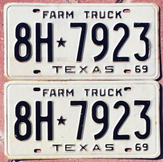 1969 Texas Farm Truck License Plates 8h - 7923 - - - Nos Pair
