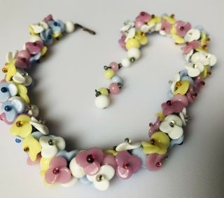 Vintage Art Glass Pastel Beaded Flower Choker Necklace