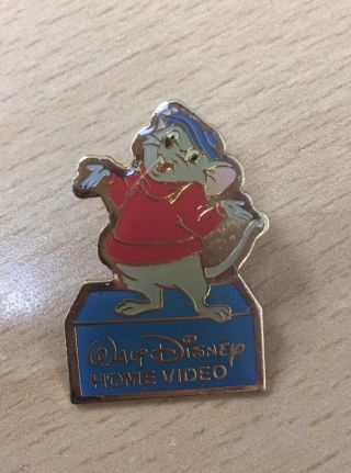 Pin 3769 Walt Disney Home Video - The Rescuers Down Under - Bernard