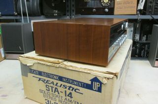 Vintage Realistic STA - 14 AM FM Receiver GREAT 3