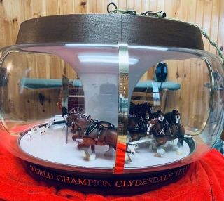 Budweiser Clydesdale Carousel Light Great