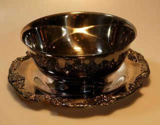 Reed & Barton Silver Plate Bowl With Attached Underplate King Francis 1645