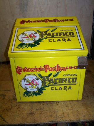 Pacifico Clara Cerveza Beer Metal Cooler Ice Chest Man Cave HARD TO FIND 2