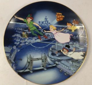 Vintage 8.  25 " Peter Pan Disney 1953 Collectors Plate Unboxed 500
