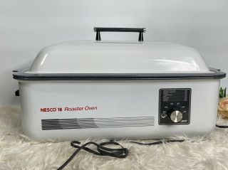 Vintage Nesco 18 Qt.  Roaster Oven Roast,  Bake,  Cook,  Steam Model 4228 - 04