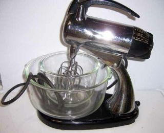 Vintage Sunbeam Mixmaster 10 Speed Chrome Model 11c With 2 Bowls Beaters