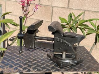 Vintage Wilton Scout Swivel Anvil Vise 4  Jaws,  Cast Iron Bench Vice W/pipe Grips