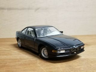 Bmw E31 850i 1990–1994 Dark Gray Maisto 1/18 Diecast Car Model