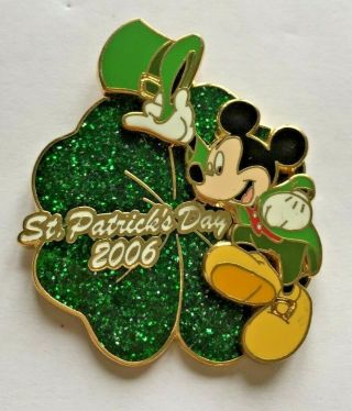 Disney Pin Badge Walt Disney Studios Store St.  Patrick 