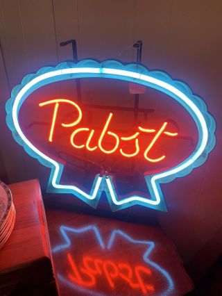 Pabst Beer Light Up Neon Advertising Sign - 10796