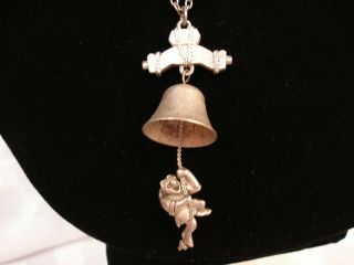 P8 - Disney Pin Hunchback Of Notre Dame Quasimodo Ringing Bell Silvertone Necklace