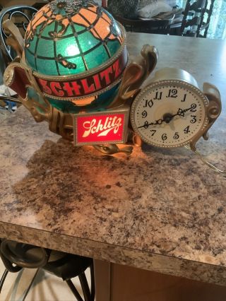 Vintage 1976 Schlitz Beer Bar Advertising Light Rotating Globe Clock Sign