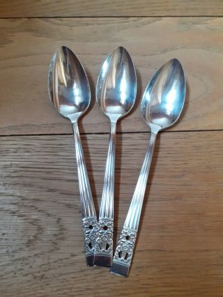 Set Of 3 Vintage Community Plate Table Spoons Hampton court/ Coronation Pattern 2