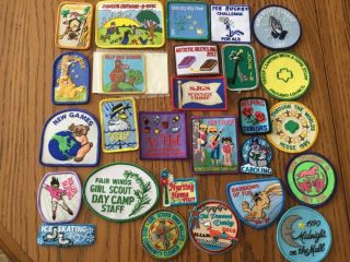 25 Vintage Girl Scout Patches - Apr M.  See Photos