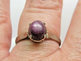 Vintage Ladies Silver Mud Star Ruby Ring App: 3.  00 Cts Colored Stone