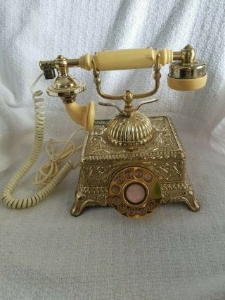 Vintage Gold Radio Shack Rotary Dial Desk Phone Model 43 323a