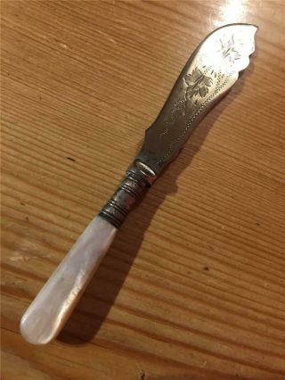 Antique Harrison & Fisher Silver Plated Epns Fish Knife Pearl Handle 1925