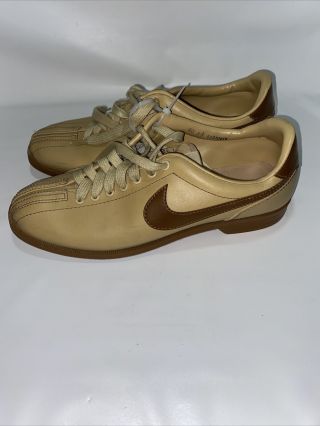Vintage 70/80’s Nike Bowling Shoes Tan With Brown Swoosh Men’s Size 8 1/2