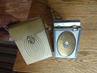 Vintage Zenith Royal 500 Transistor Radio W Case Strap