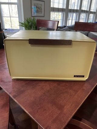 Vintage Lincoln Beautyware Bread Box Yellow